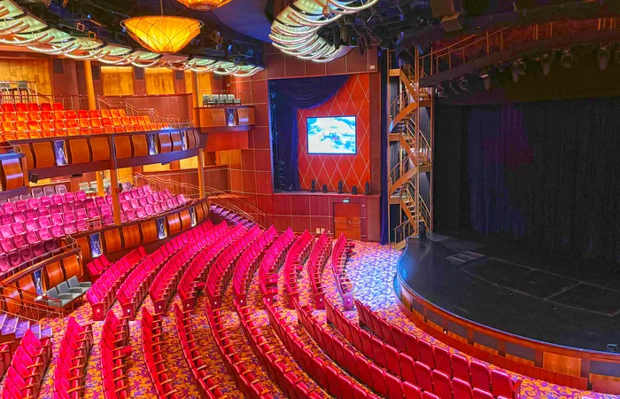 L'Amber Théâtre de l'Allure of the Seas