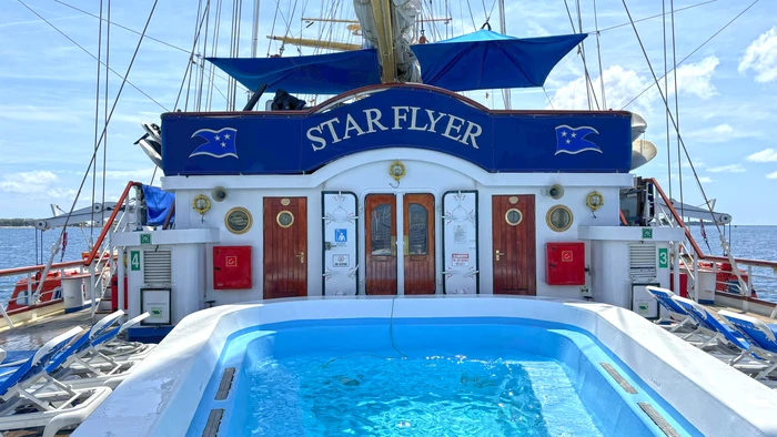 La piscine arrière du Star Flyer