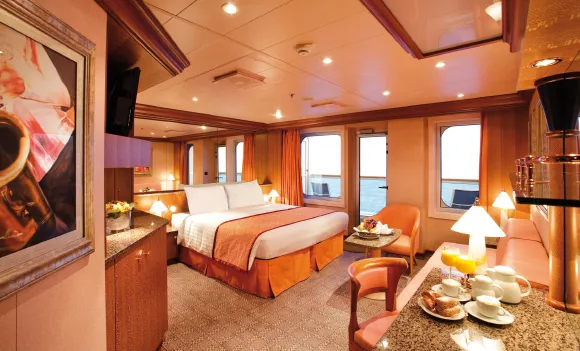 Suite - Costa Pacifica