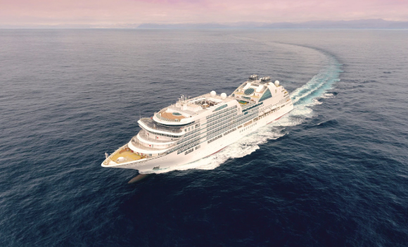 Seabourn Ovation